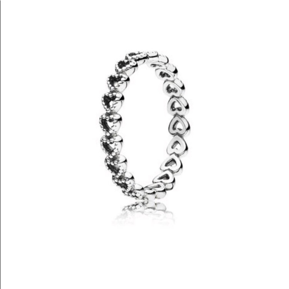 Pandora Ring